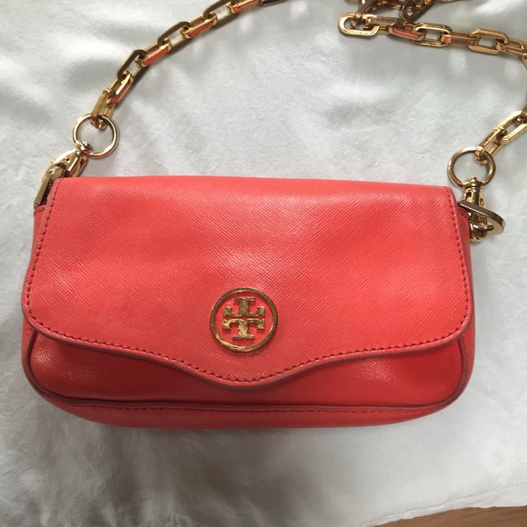Tory Burch Handbags - 👛👛👛 Very Cute Tory Birch Purse👛👛👛